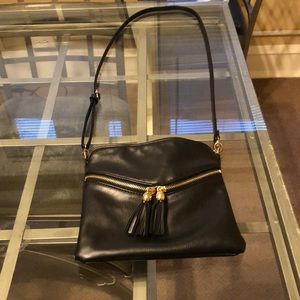 Cute Black Crossover Purse w/ Fringes